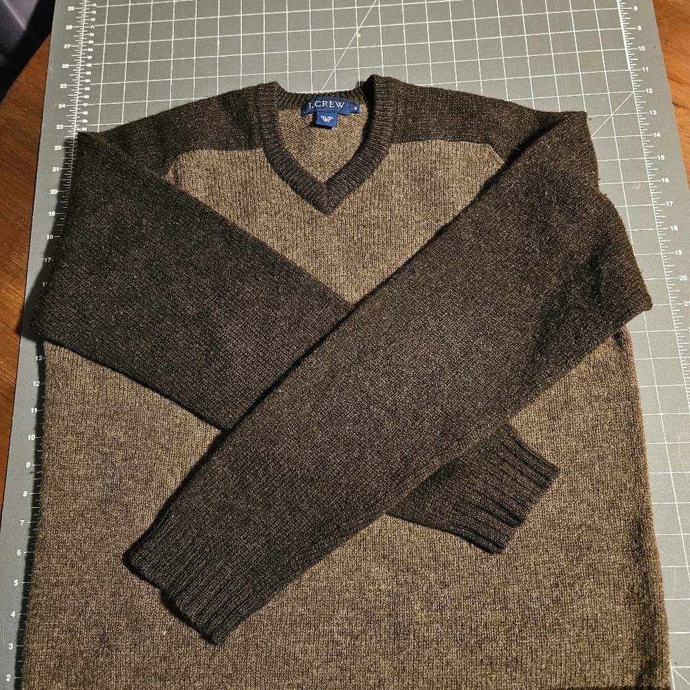 J Crew Mens's V Neck Sweater Size M